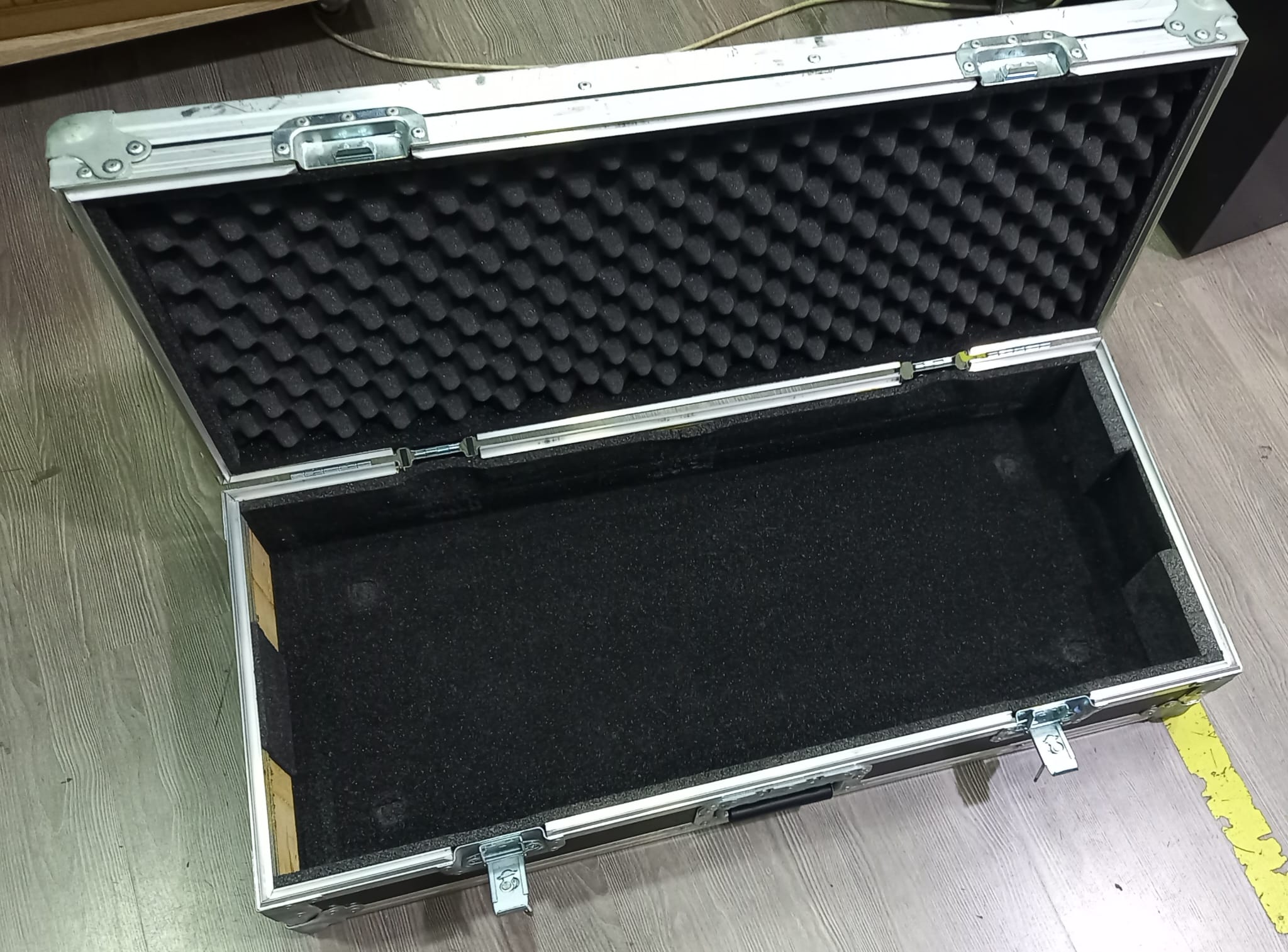 Sequential Prophet 6 Usato Con Accessori