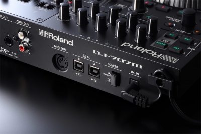 Roland Dj707M Controller A 4 Canali Per Dj