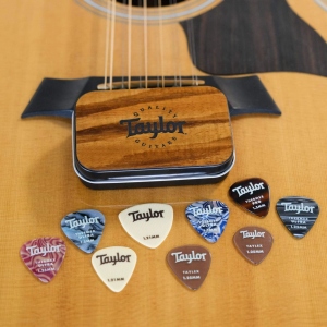 Taylor DarkTone Pick Tin KoaCollector 9 Pz Mix