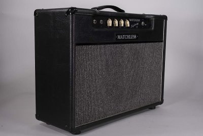 Matchless Lighting 15 Usato