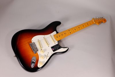 Fender American Ultra Luxe Vintage '50s Stratocaster Mp 3-Color Sunburst