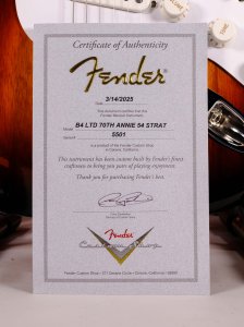 Fender Custom Shop LTD 70th Anniversary 1954 Stratocaster NOS Mp 2Color Sunburst