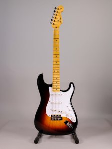 Fender Custom Shop LTD 70th Anniversary 1954 Stratocaster NOS Mp 2Color Sunburst