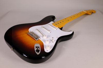 Fender Custom Shop LTD 70th Anniversary 1954 Stratocaster NOS Mp 2Color Sunburst