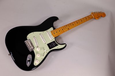 Fender Stratocaster '60s Vintera II Road Worn in Edizione Limitata MN Black