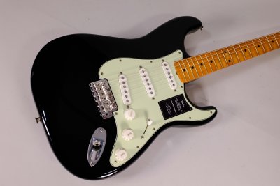 Fender Stratocaster '60s Vintera II Road Worn in Edizione Limitata MN Black
