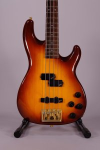 FENDER P-BASS  LITE JAPAN USATO