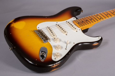 Fender Custom Shop 58 Stratocaster Relic Maple Neck 3 Color Sunburst