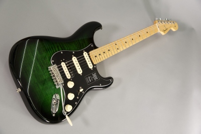 Fender Player Stratocaster Hss Limited Green Burst Chitarra Elettrica