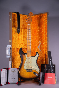 Fender Custom Shop 59 Stratocaster Relic Masterbuilt By Paul Waller 2C Sunburst