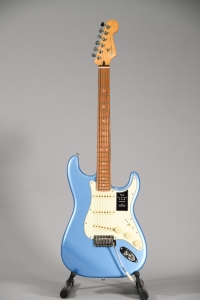 Fender Player Plus Stratocaster Opal Spark