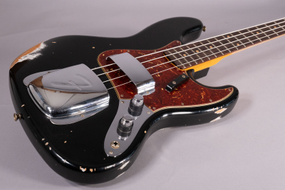 Fender Custom Shop 1962 Jazz Bass Relic Aged Black