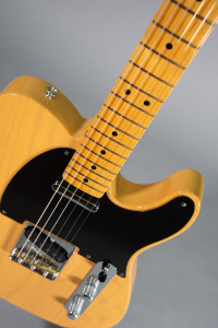 Fender American Vintage II 1951 Telecaster Butterscotch Blonde