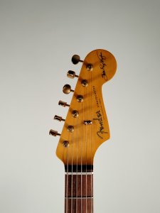 FENDER STRATOCASTER SRV USATA