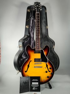 GIBSON ES 335 DOT figured top USATA