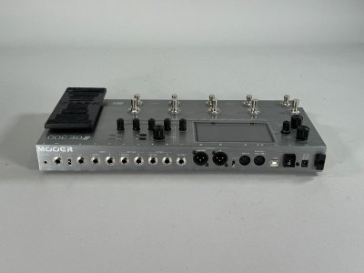 mooer GE 300 usata