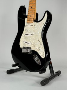 fender stratocaster am std blk usata