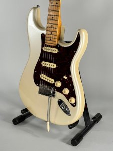 Fender Stratocaster Player Plus Usata