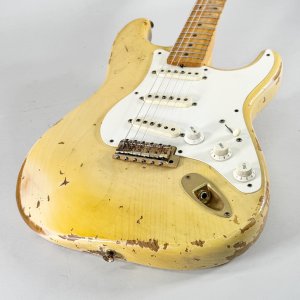 FENDER STRATO '50 RELIC USATA