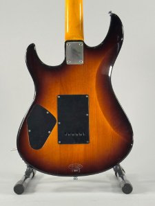 YAMAHA PACIFICA PAC611 USATA