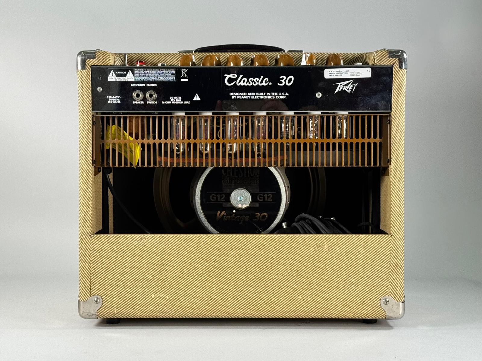 PEAVEY CLASSIC 30 CON CONO CELESTION V30 USATO