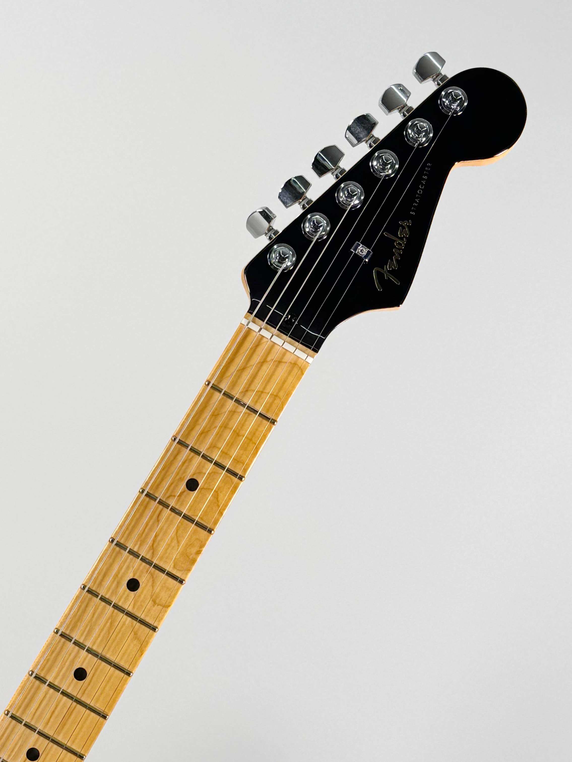 FENDER STRATOCASTER ULTRA LUXE USATA