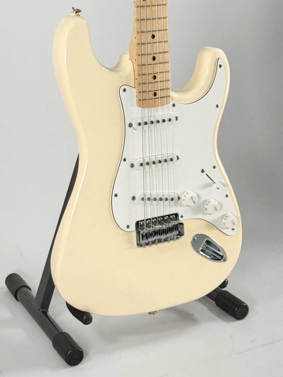 FENDER STRATO AM TRADITIONAL USATA
