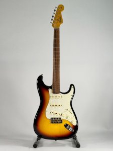FENDER 64 STRATO JOURNEYMAN USATA