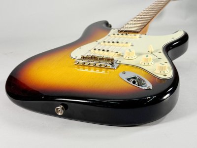 FENDER 64 STRATO JOURNEYMAN USATA