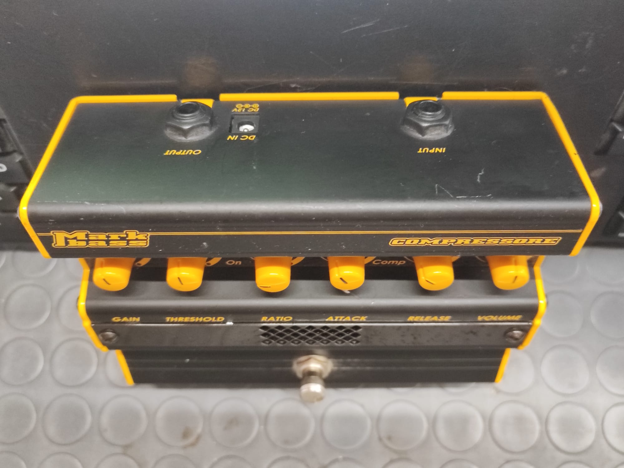 MARKBASS COMPRESSORE USATO
