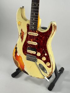 BUTTARINI STRATOCASTER  REPLICA USATA