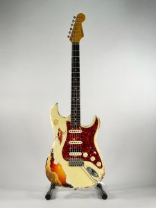 BUTTARINI STRATOCASTER  REPLICA USATA