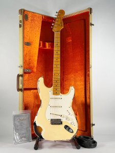 FENDER STRATO  '57 RELIC  2015 USATA
