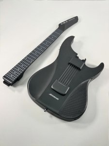 AEROBAND CHITARRA TRAVEL USATA