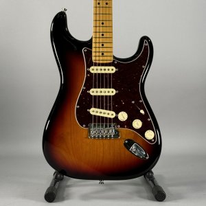 Fender Strato Professional I Second Hand