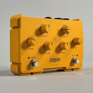 KERNOM MOHO FUZZ USATO