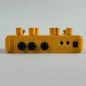 KERNOM MOHO FUZZ USATO