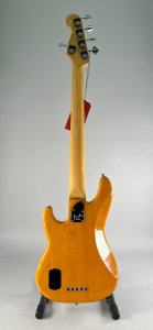 fender precision v deluxe usato