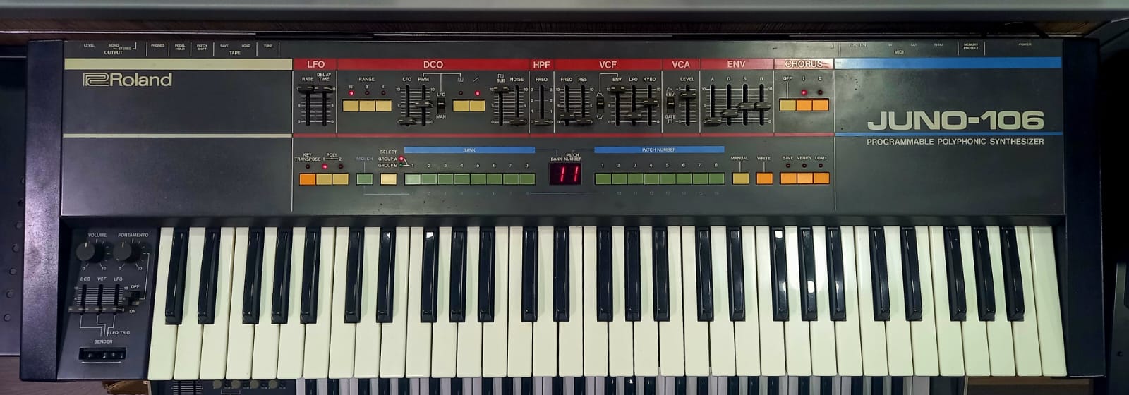 Roland Juno 106 Usato Con Custodia Rigida Originale