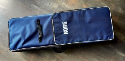 Korg Kross 2 61 BK Usato Con Borsa