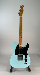 FENDER TELECASTER VINTERA MOD 50 USATA