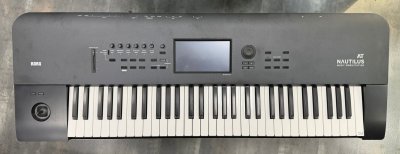 Korg Nautilus 61 AT Usato
