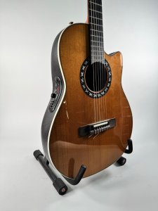 OVATION 1773LX-4 CLASSIC ex demo