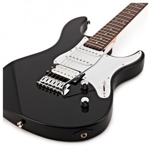 Yamaha Pacifica 112V Black