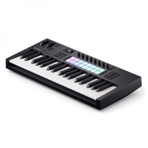 Novation Launchkey 37 MK4