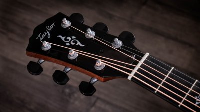 Taylor 814E Sunburst Gold Label