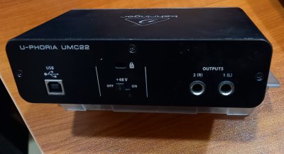 Behringer UMC22 Scheda Audio Usata