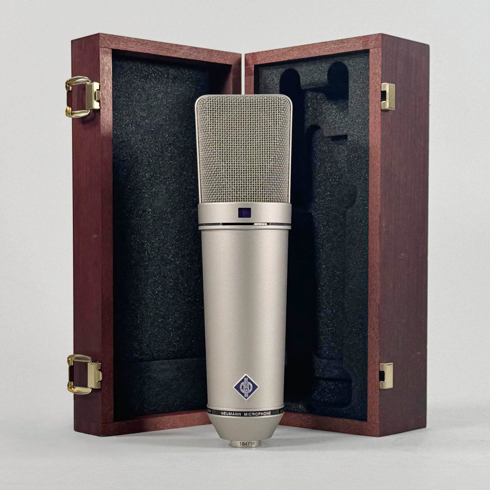 Neumann U87 Ai Studioset