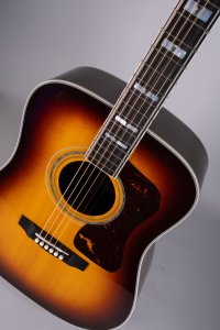 GUILD D55 SUNBURST USATA