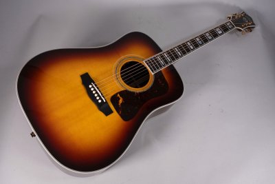 GUILD D55 SUNBURST USATA